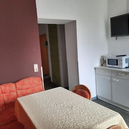 Fewo Finsterwalde Hostel Bagian luar foto